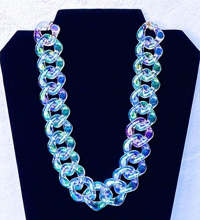 FEATURED PIECES